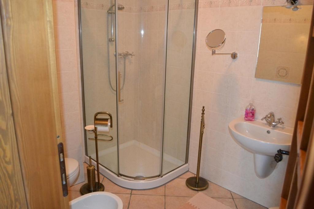 Maison Sam' Suffy Challand Saint Victor Room photo