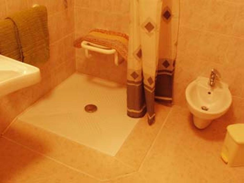 Maison Sam' Suffy Challand Saint Victor Room photo